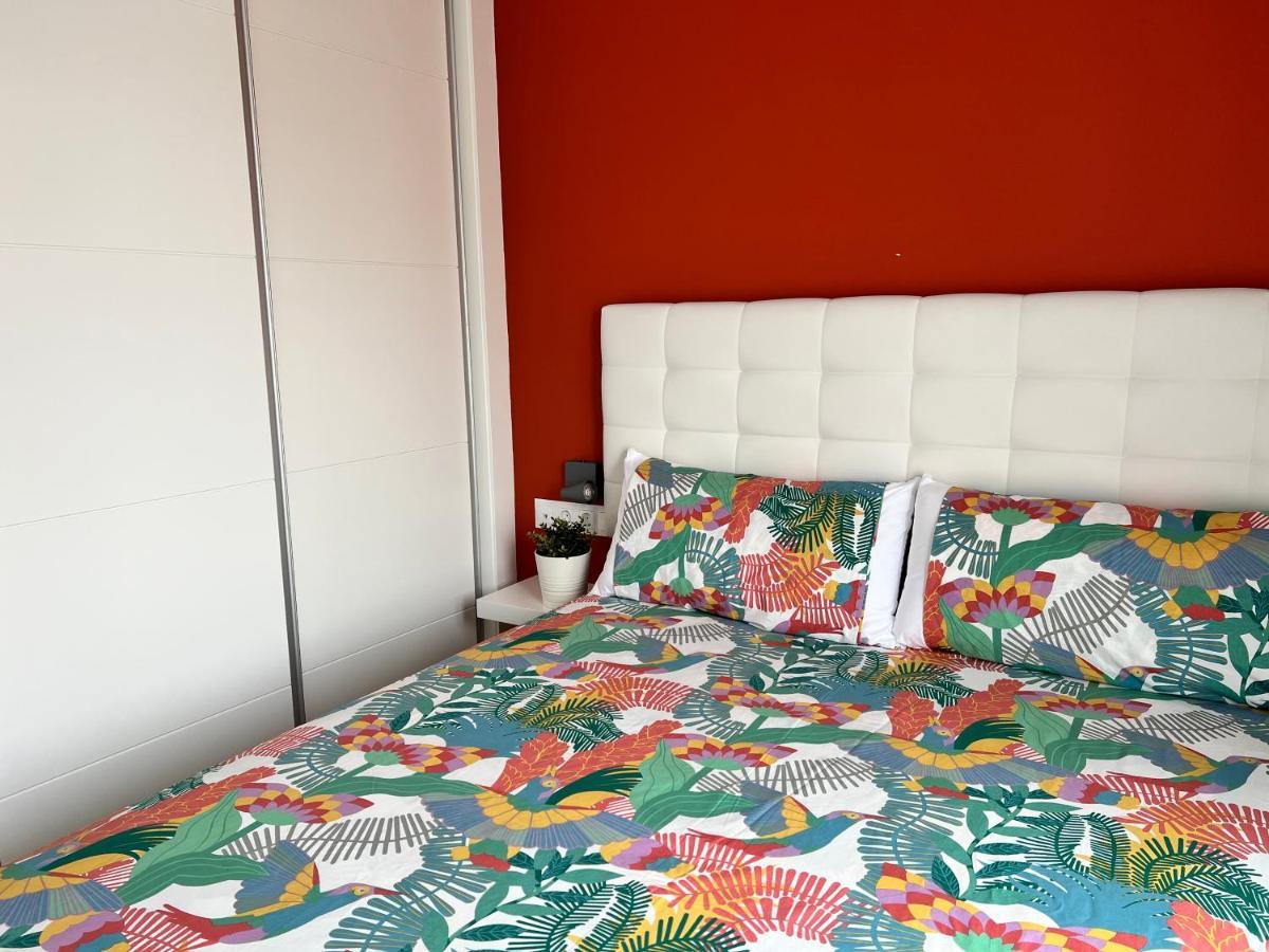 Bnbook Medea Apartments 2 Фуeнхирола Екстериор снимка