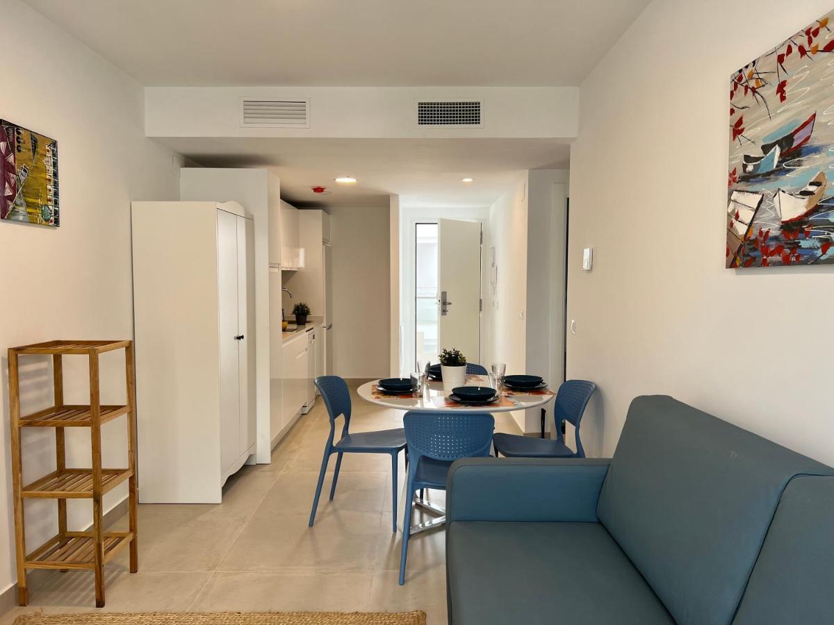 Bnbook Medea Apartments 2 Фуeнхирола Екстериор снимка