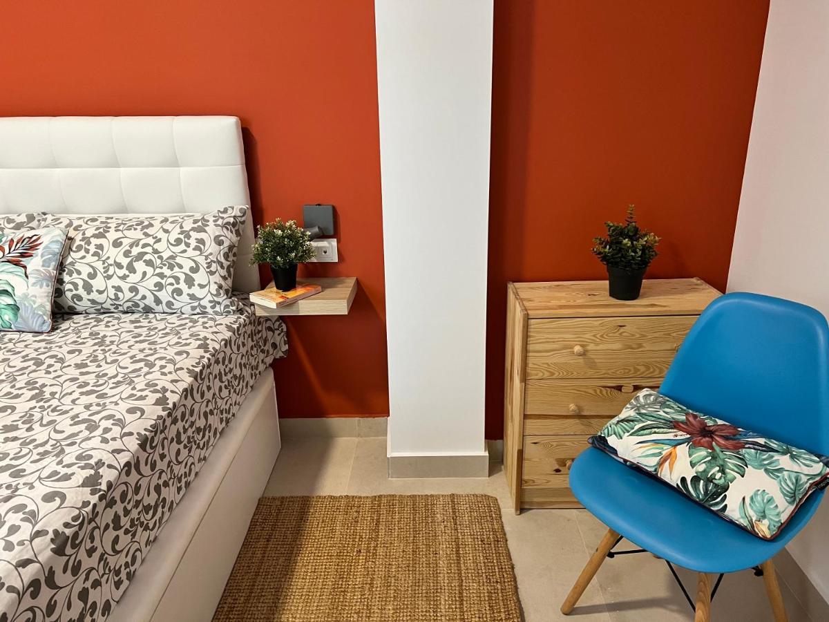 Bnbook Medea Apartments 2 Фуeнхирола Екстериор снимка