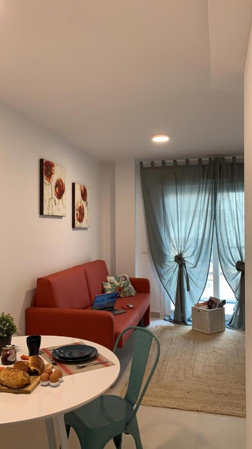 Bnbook Medea Apartments 2 Фуeнхирола Екстериор снимка