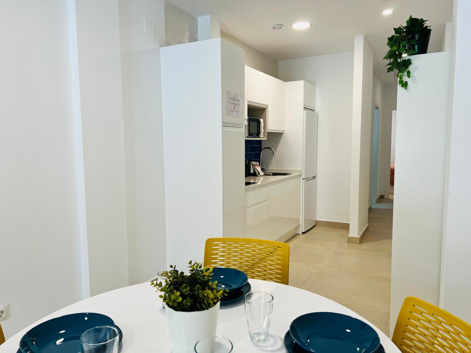 Bnbook Medea Apartments 2 Фуeнхирола Екстериор снимка