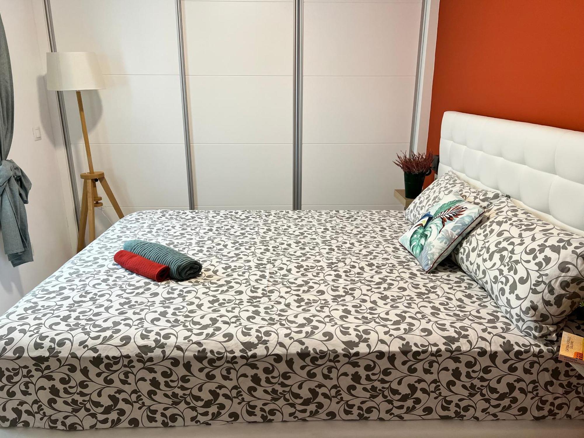 Bnbook Medea Apartments 2 Фуeнхирола Екстериор снимка